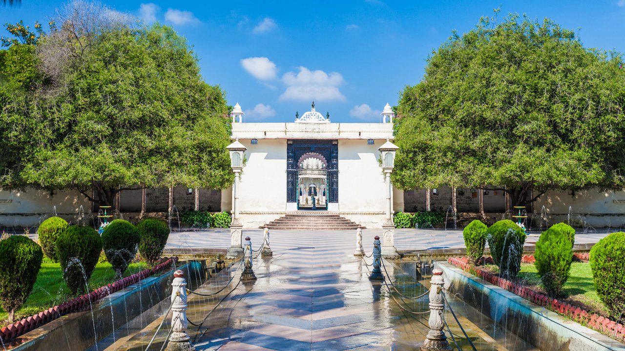 tour image